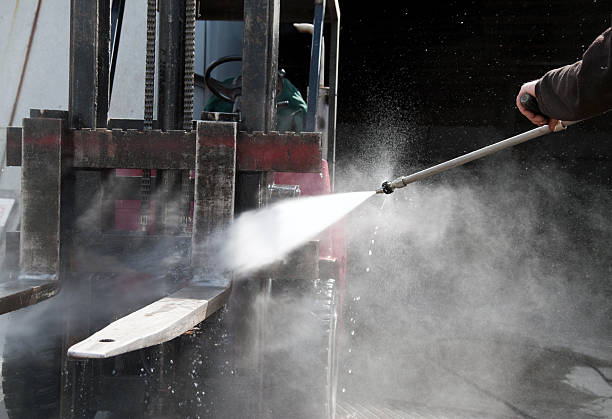 Deck Cleaning Services in Valley View, OH